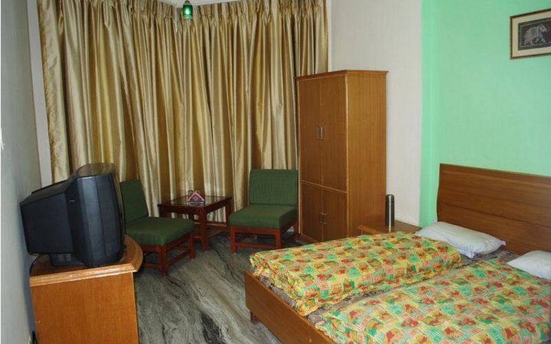 Hotel Grand Sirmaur, Tehri 2